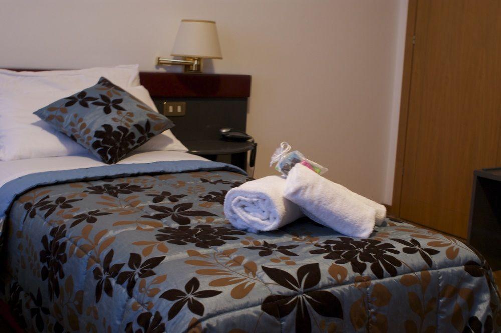 Hotel Pittini 게모나 델 프리울리 외부 사진