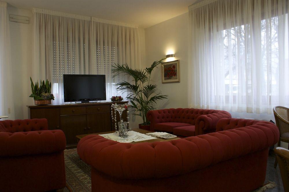 Hotel Pittini 게모나 델 프리울리 외부 사진